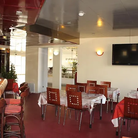 Le Relais De Thiais Aparthotel