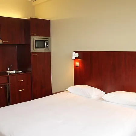 Le Relais De Thiais Hotel apartamentowy Aulnay-sous-Bois