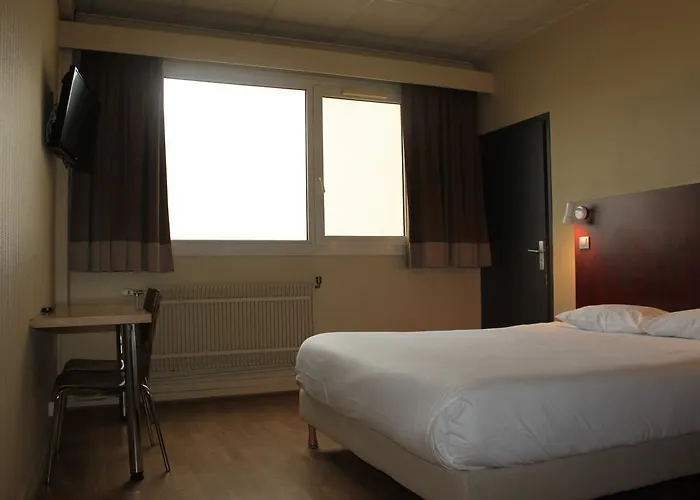 Le Relais De Thiais Apart-hotel 2*