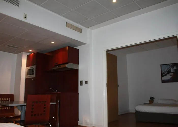 Le Relais De Thiais